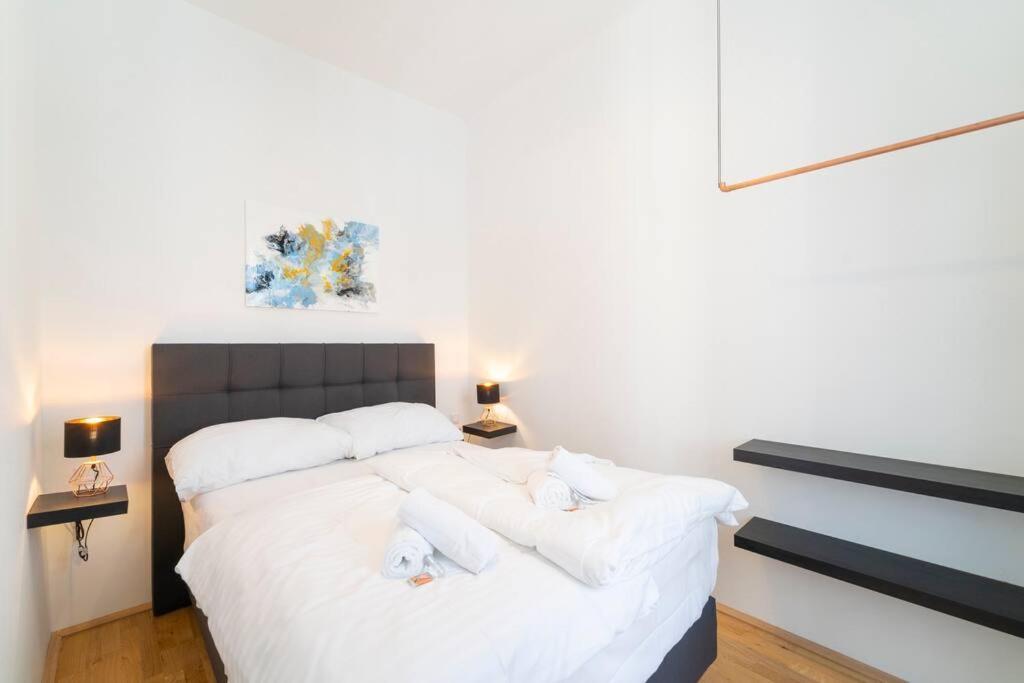 Apartment Comfort Nahe Uno-city Und Vic Levestate