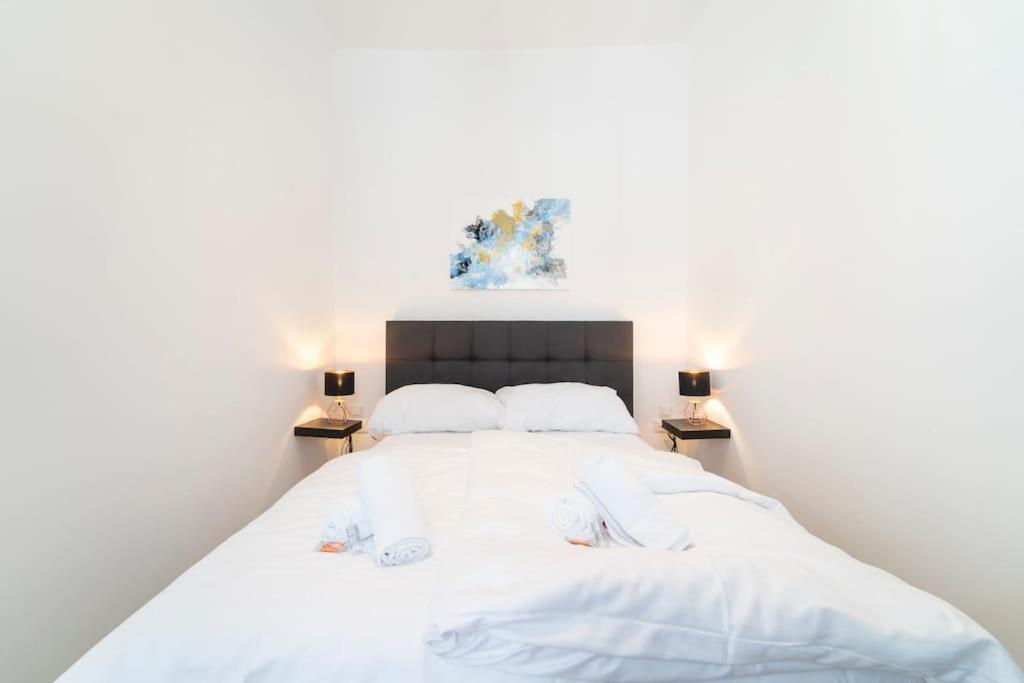 Comfort Nahe Uno-city Und Vic Levestate